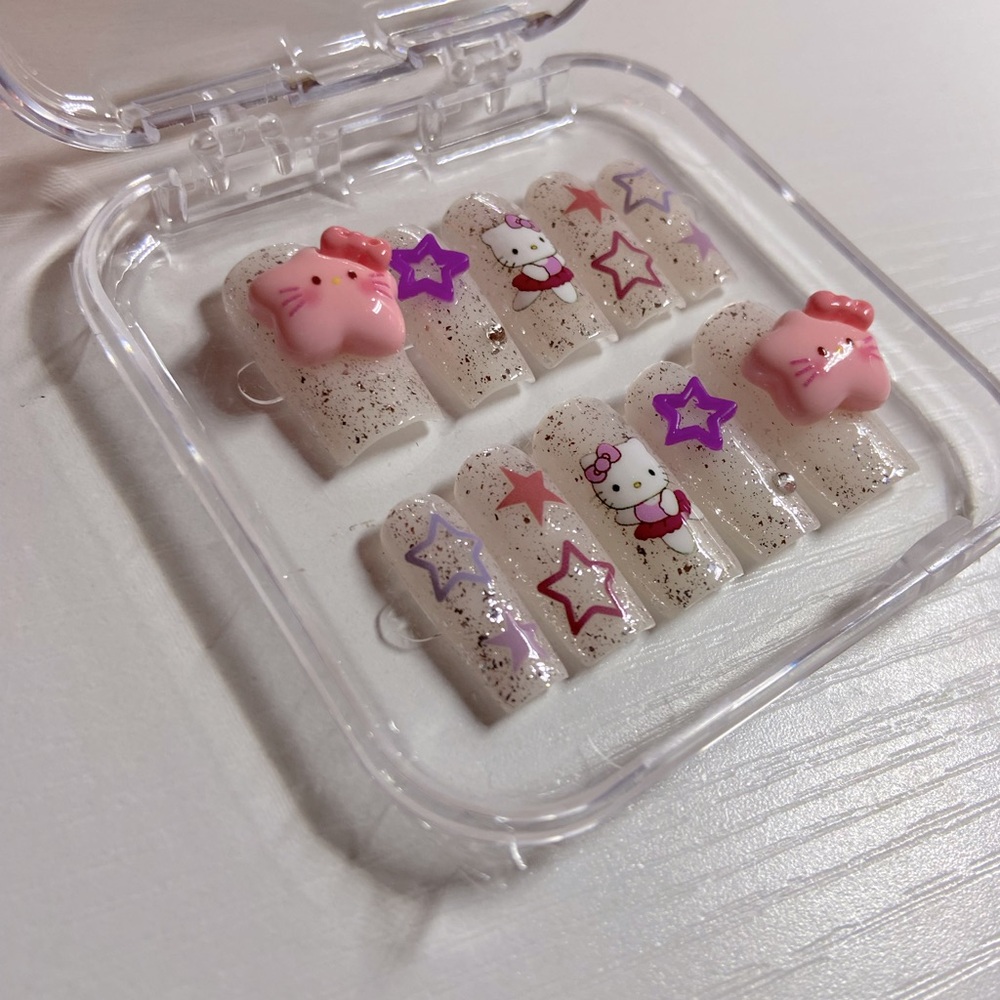 C159 PRESS ON NAILS